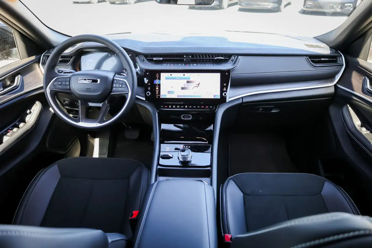 Jeep Grand Cherokee fotografie Jeep Grand Cherokee