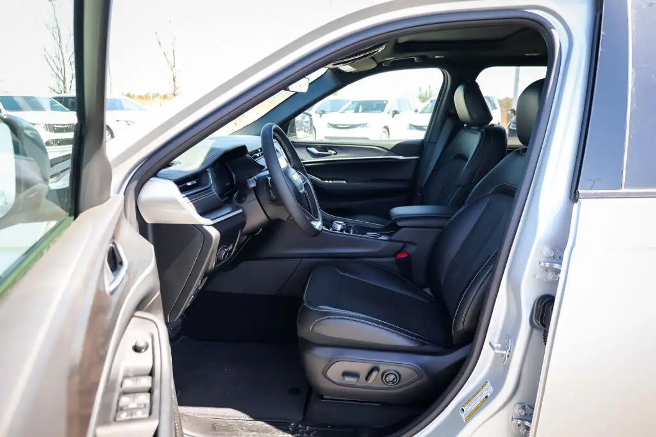 Jeep Grand Cherokee fotografie Jeep Grand Cherokee