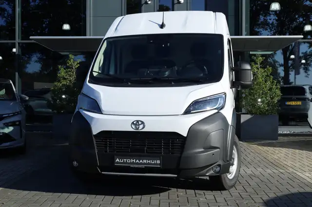 Toyota Proace Max Electric 3.5t L3H2 Navigator Heavy 110 kWh | 2.400