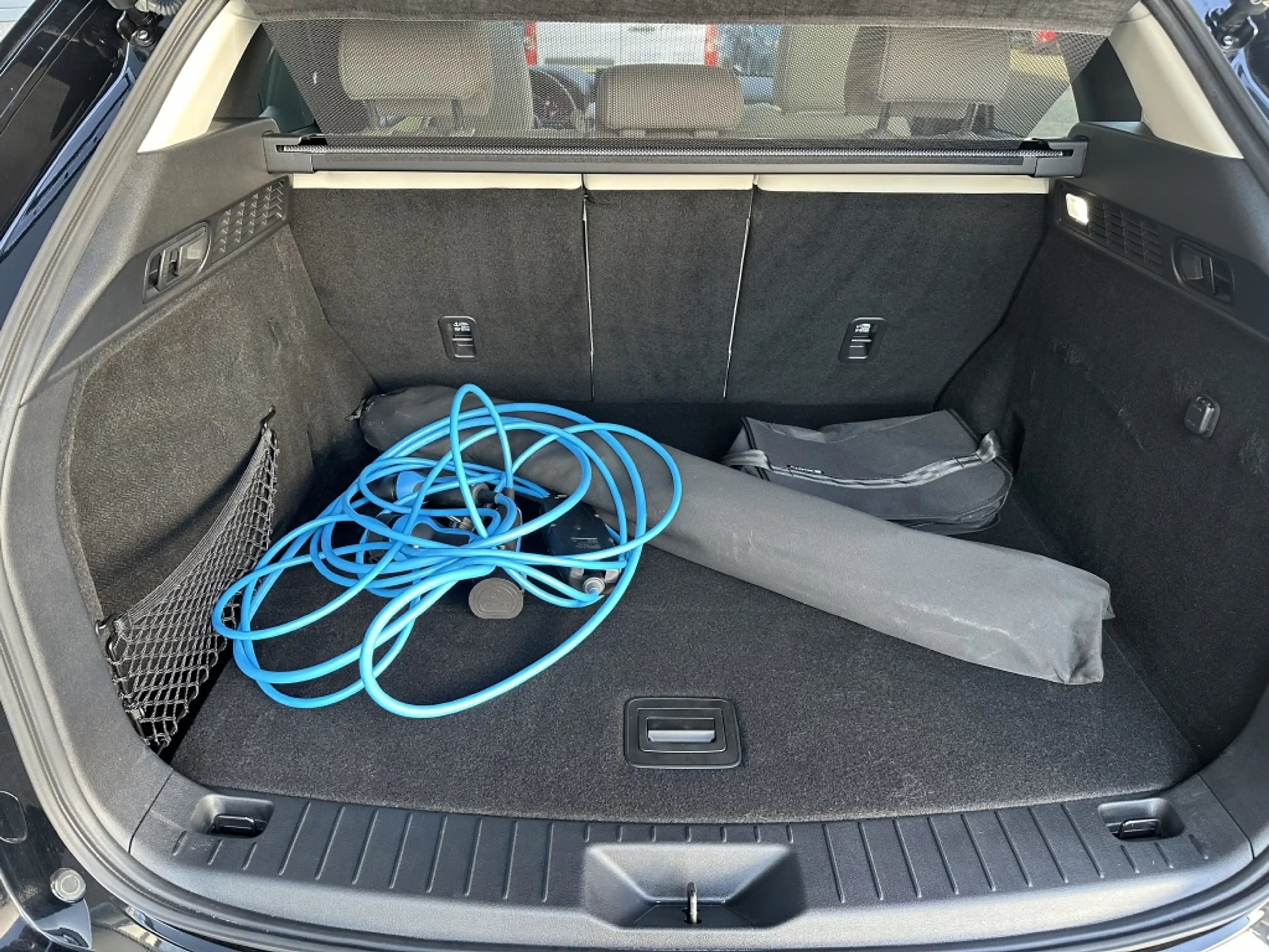 Mazda CX-60 2.5 PHEV 327pk Takumi Plus / Pano / Wit Leer / 360 — photo 23