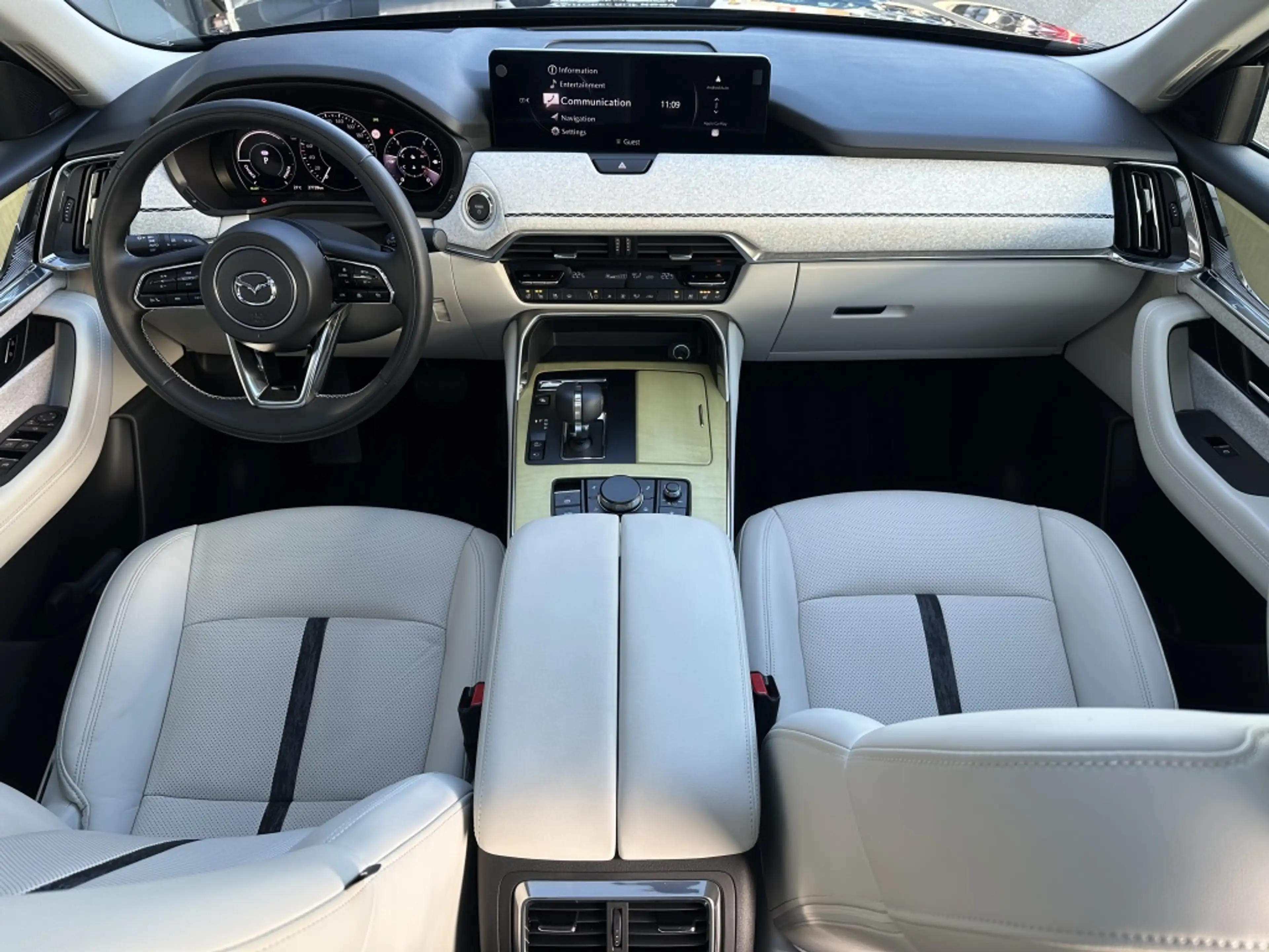 Mazda CX-60 2.5 PHEV 327pk Takumi Plus / Pano / Wit Leer / 360 — photo 40