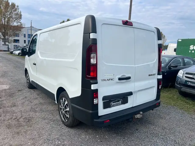 Renault Trafic view 6
