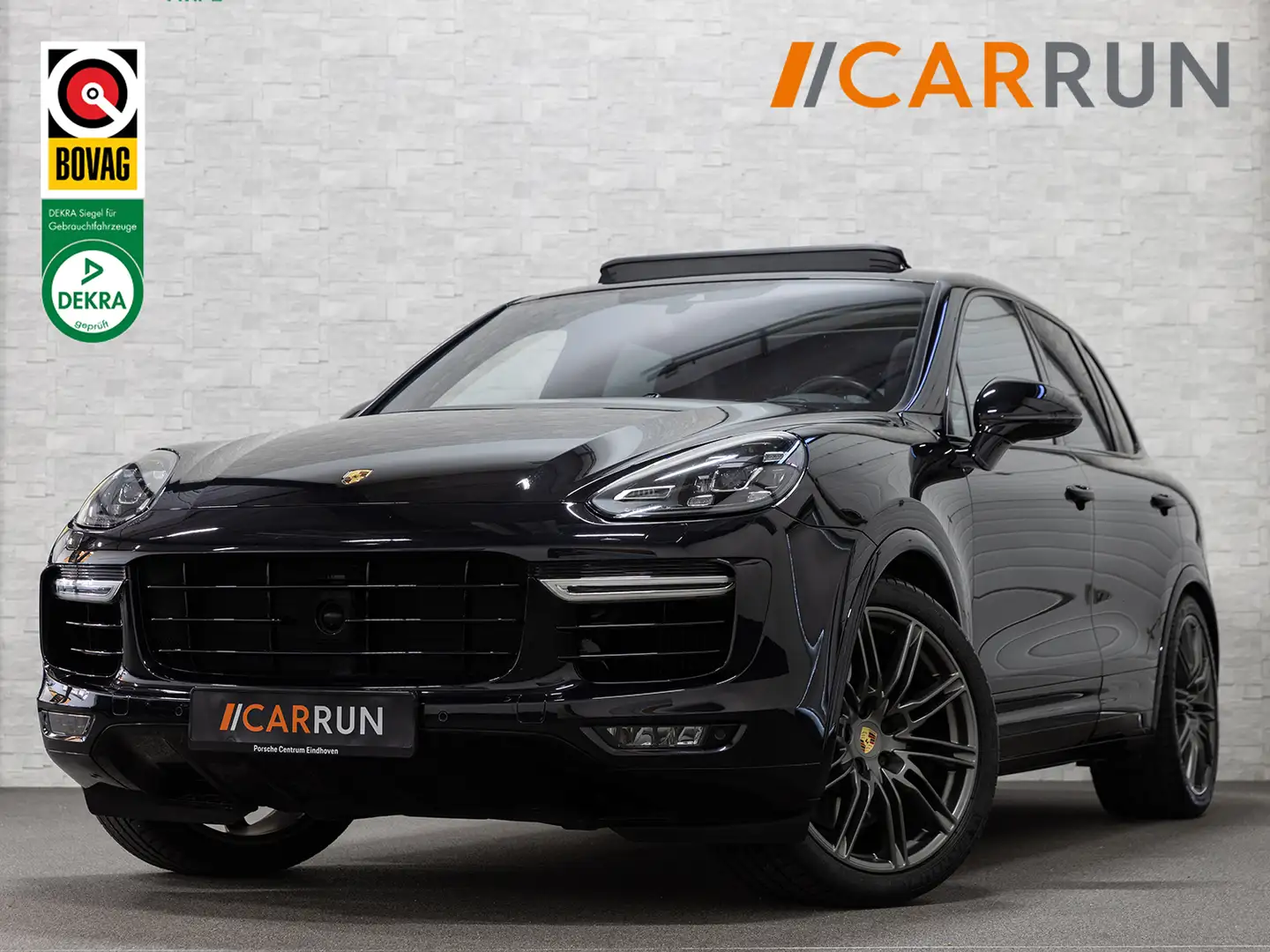 Porsche Cayenne 4.8 V8 Turbo 520pk | Dealer oh | ACC | PASM Luchtv Noir - 1