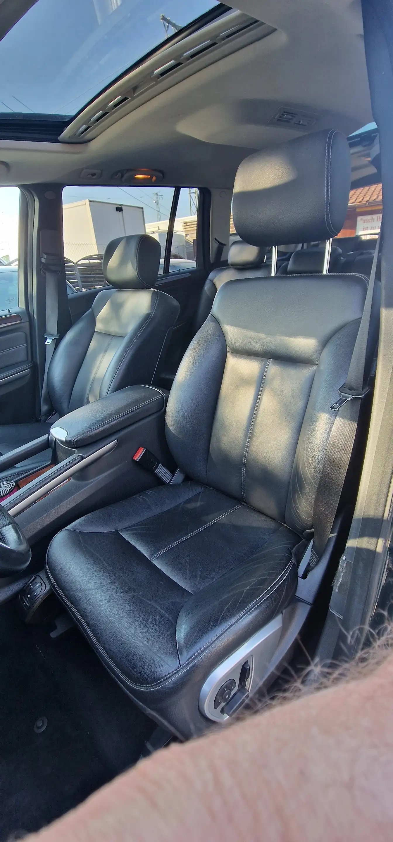 Mercedes-Benz GL 320 GL 320 CDI 4Matic Standheizung 7 Sitzer — photo 13
