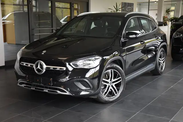 Mercedes-Benz GLA 200 GLA 200 d 8G DCT PROGRESSIVE"WIDESCREEN"R.KAMERA"
