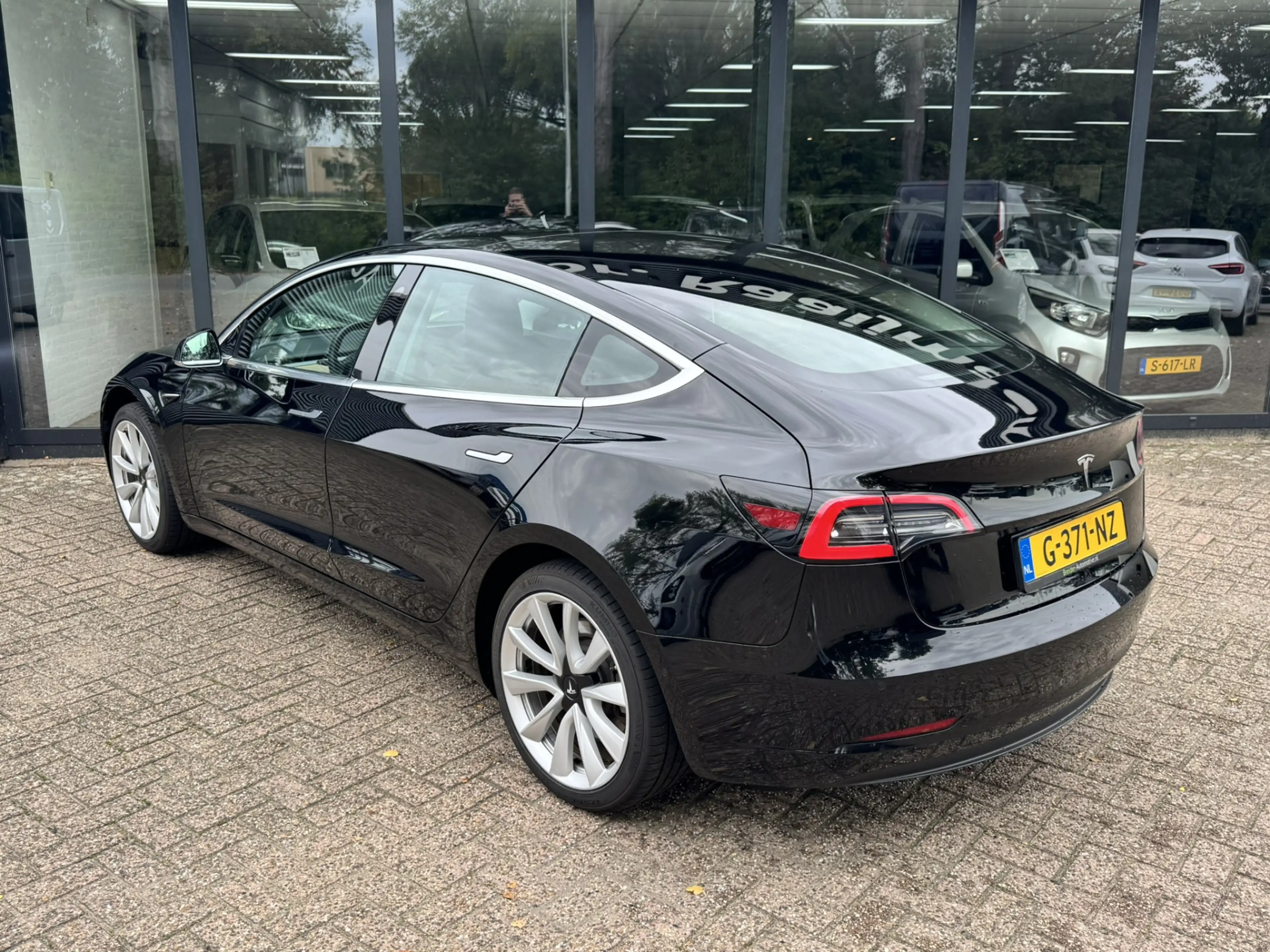 Tesla Model 3 Standard RWD Plus 60 kWh*82%SOH*Marge*EXPORT* — photo 9