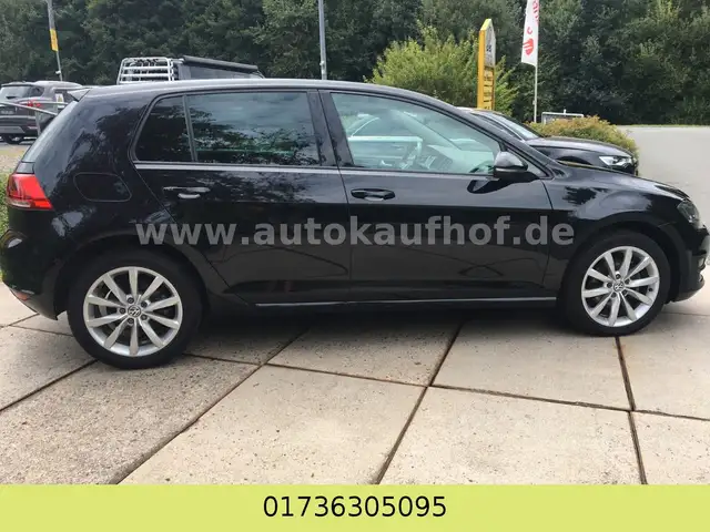 Volkswagen Golf view 7