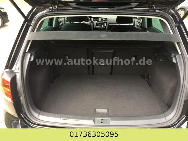 Volkswagen Golf view 12