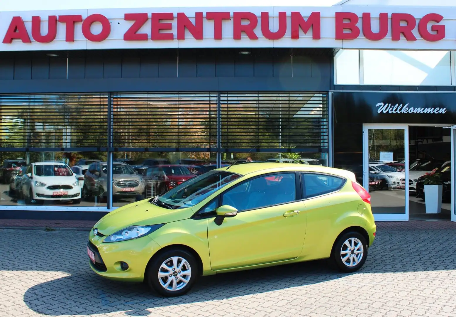 Ford Fiesta Trend 1.0l Klima SHZ ZV + Funk Scheckheft Verde - 1