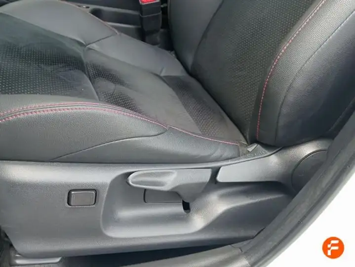 Toyota Yaris 1.5 GR SPORT 2024, foto 23