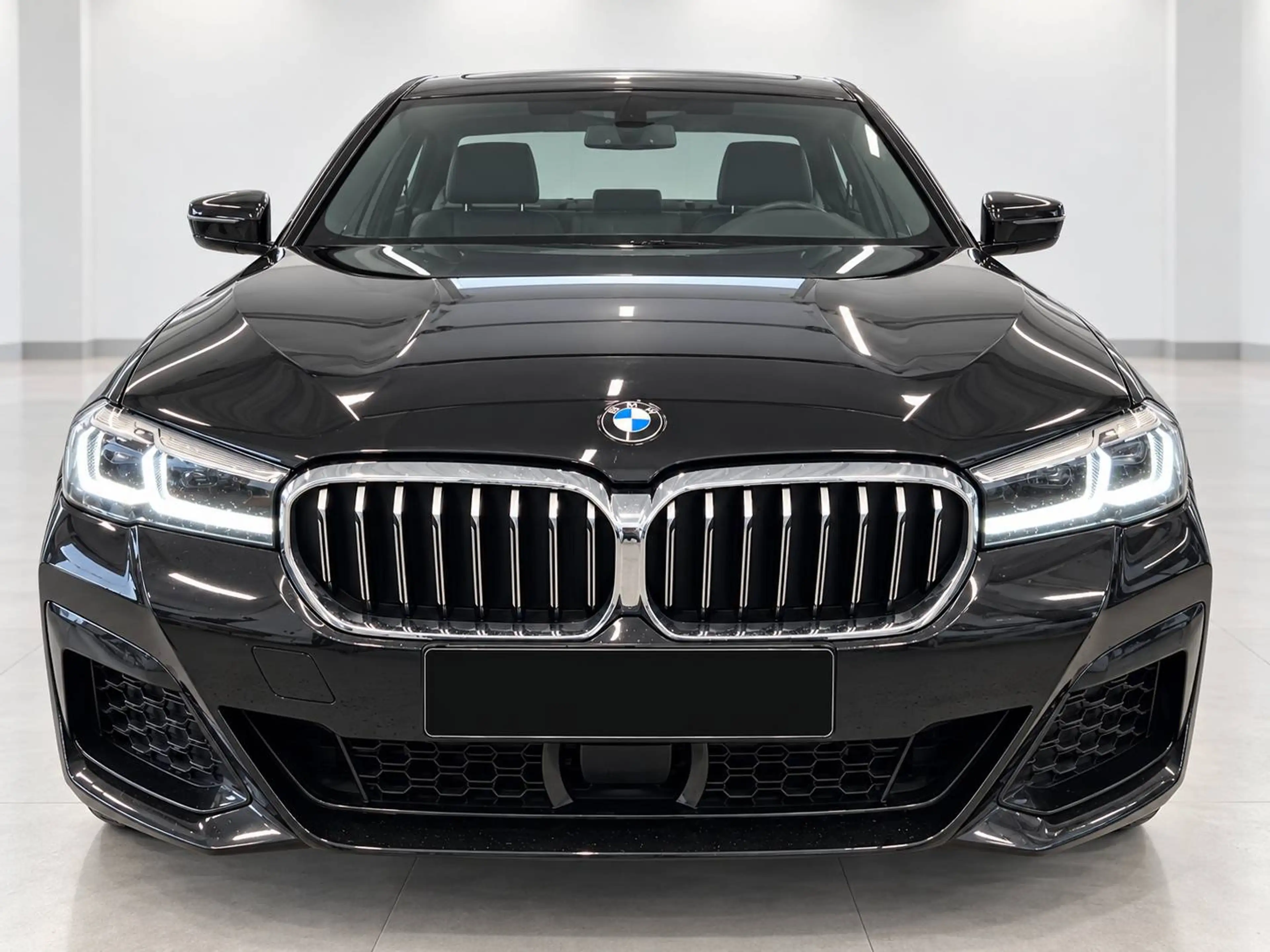BMW 530 530i xD Limo/3xM-Sport/LED/LiveC/Kam/HuD/SDach — photo 3