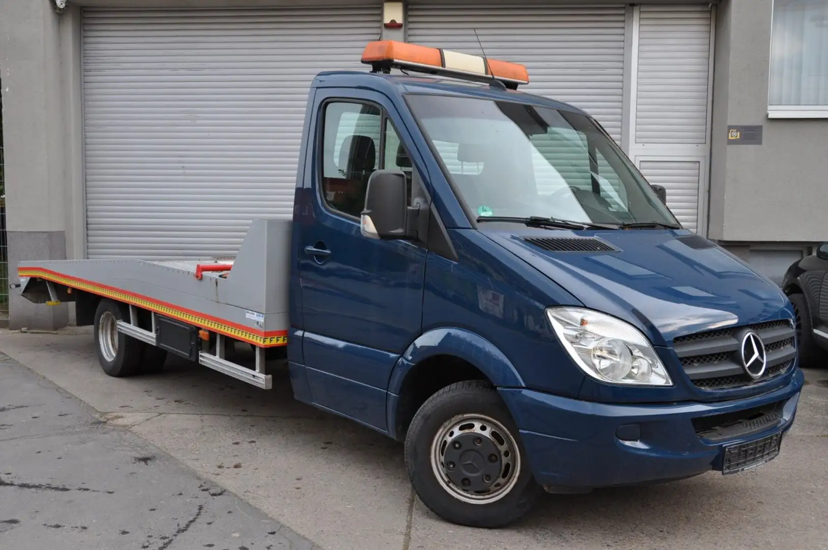 Mercedes-Benz Sprinter II 3,0 V6 cdi 518 CDI Fitzel Aufbau Blau - 2