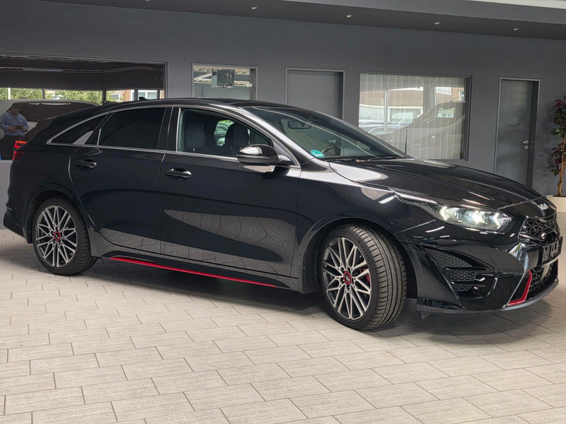 Kia ProCeed / pro_cee'd Kia ProCeed GT-Line | Pano | CarPl | Werksgarant — photo 2