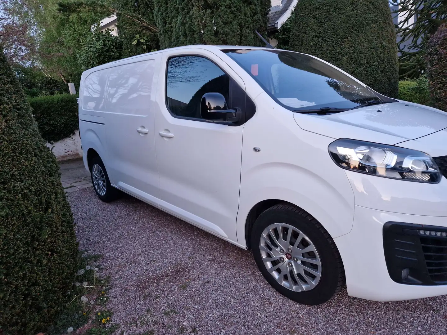 Fiat Scudo 2.0 Multijet,145 ch, boite Auto,Navi, camera,Airco Blanc - 1