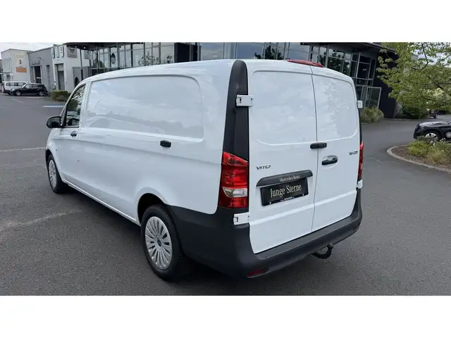Mercedes-Benz Vito view 6