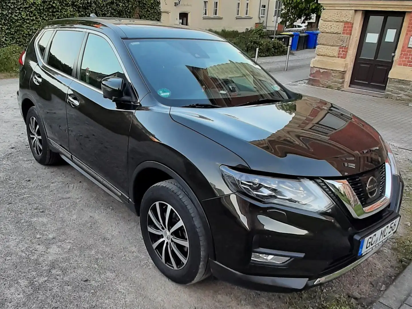 Nissan X-Trail X-Trail 2.0 dCi ALL-MODE 4x4i Xtronic Acenta Grün - 1