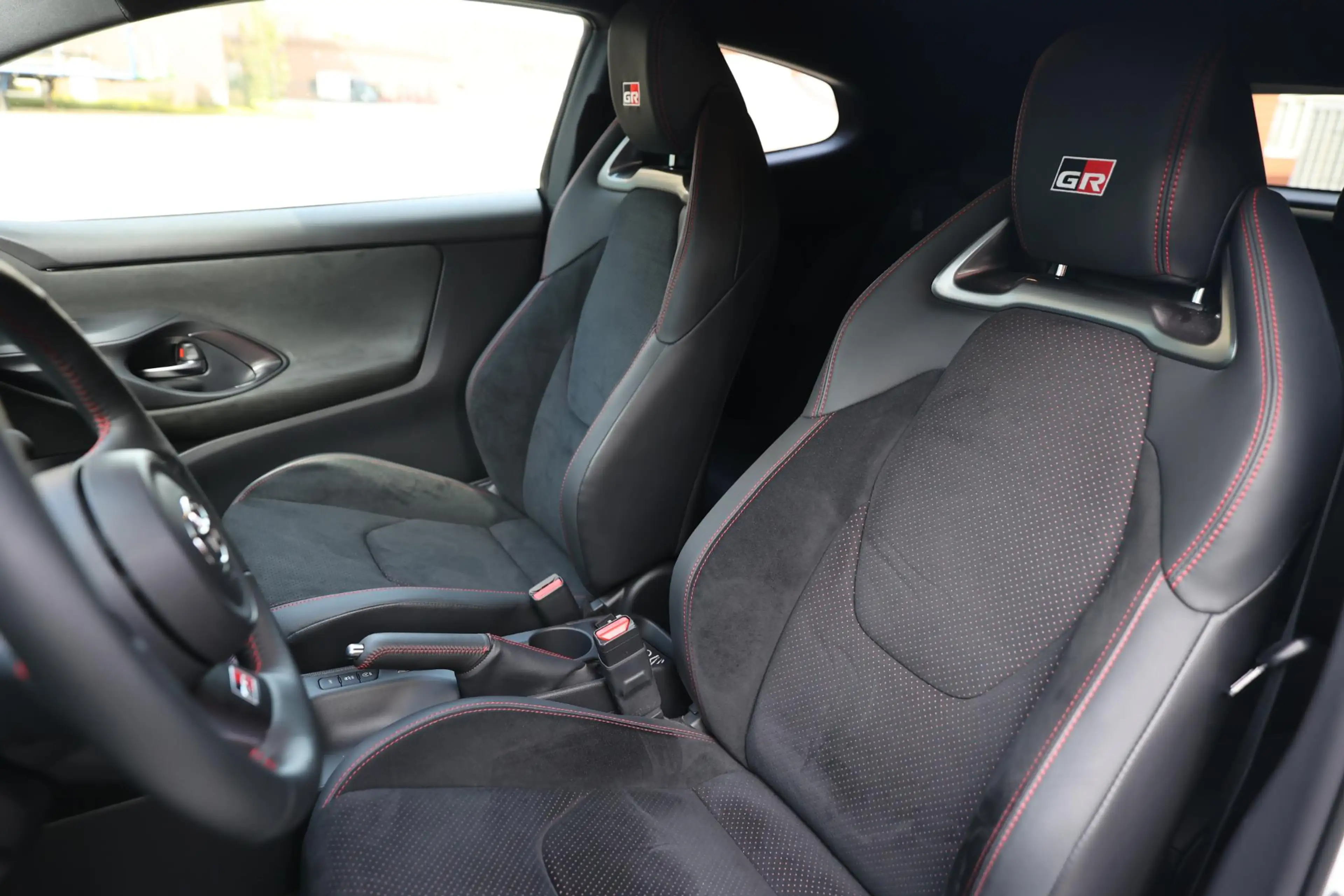 Toyota Yaris 1.6-l-Turbo GR WRC Triple Edition — photo 15