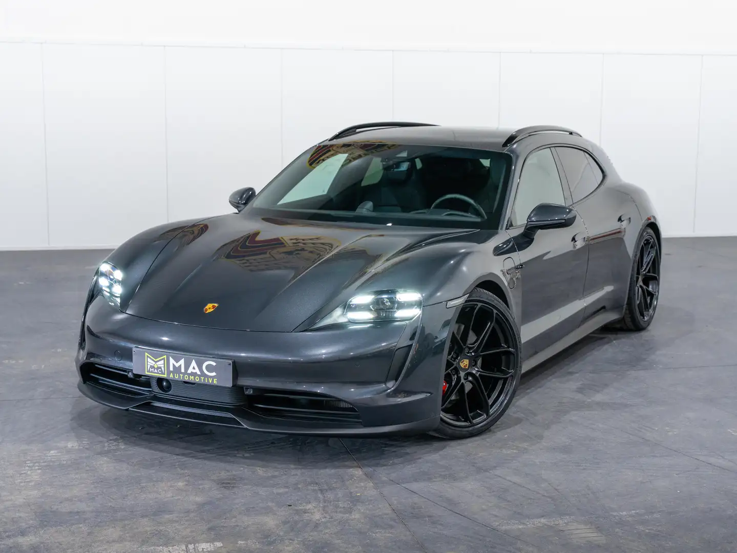 Porsche Taycan 4S Sport Turismo Perf Batt+/21inch/Pano Dak/ACC Grijs - 2