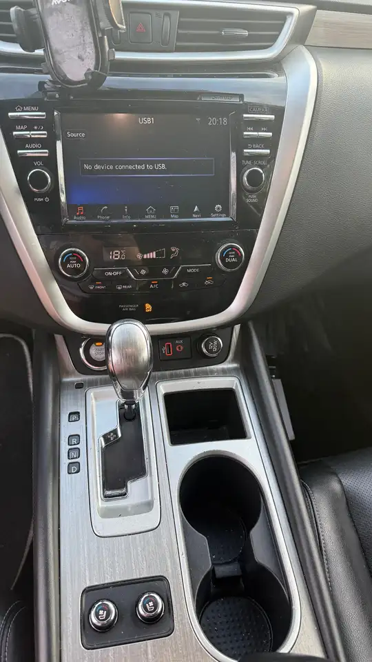 Nissan Murano снимка Nissan Murano