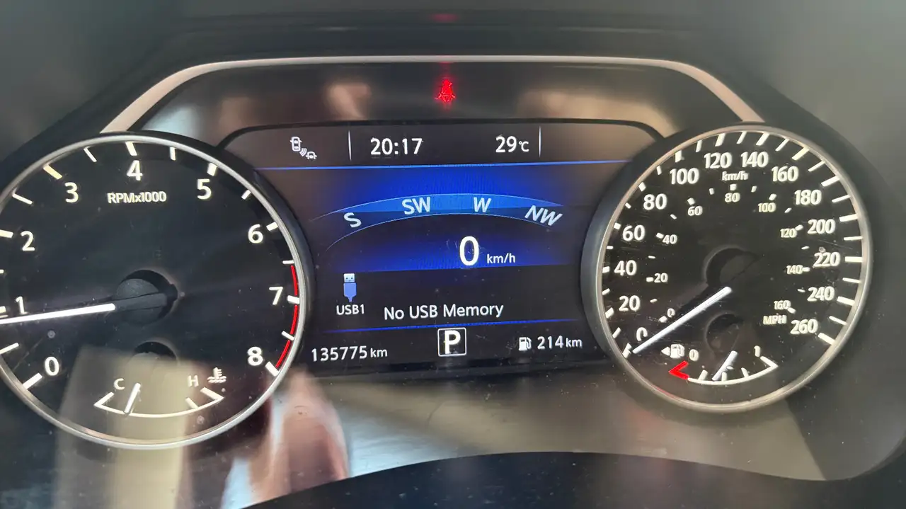 Nissan Murano снимка Nissan Murano