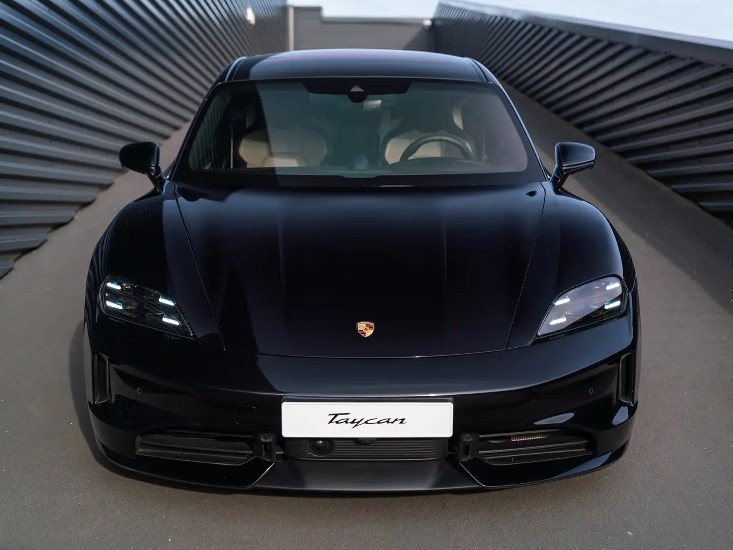Porsche Taycan 4S 105 kWh Noir - 2