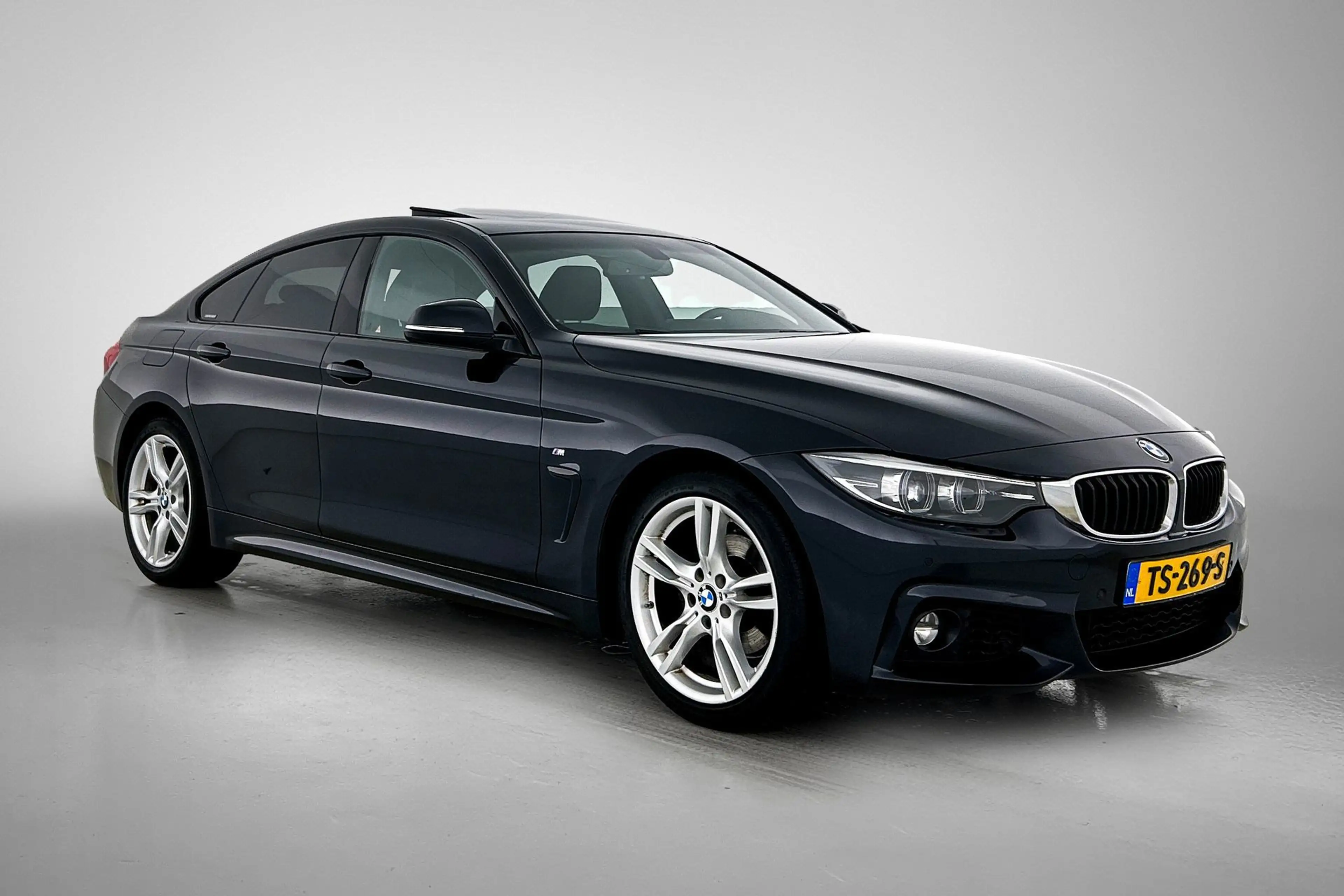 BMW 418 4-serie Gran Coupé 418i High Executive (PANORAMADA — photo 18