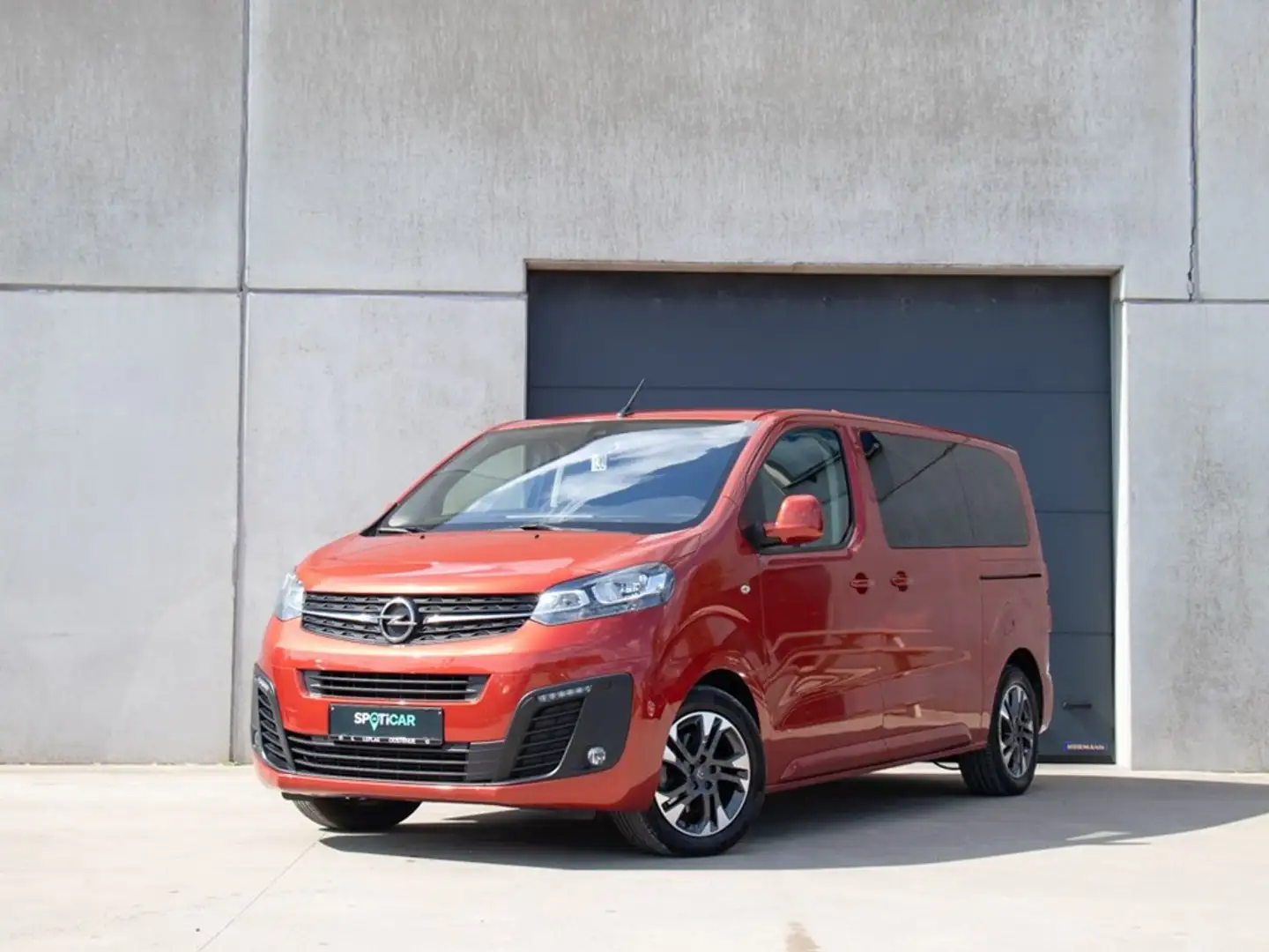 Opel Zafira Life 8 ZIT|2.0 AT8 144PK|CAMERA|CARPLAY|ADAPTIEVE CRUIS Rood - 1