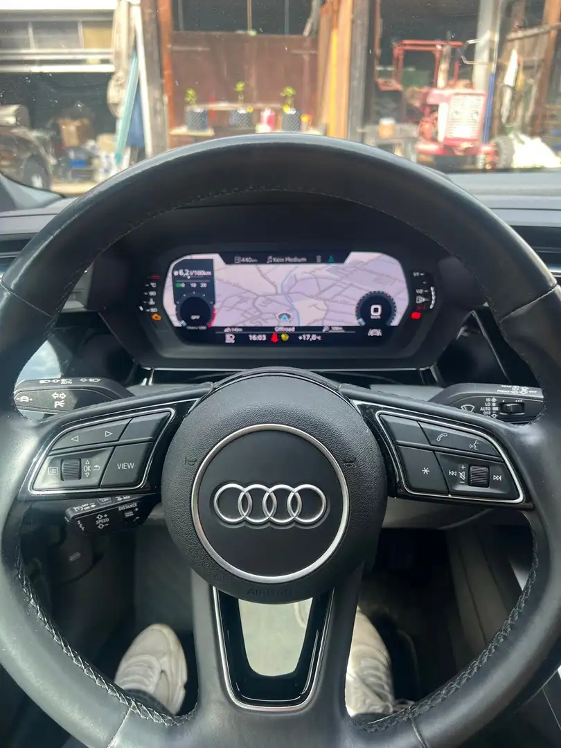 Audi A3 A3 35 TFSI advanced Sportback Grau - 2