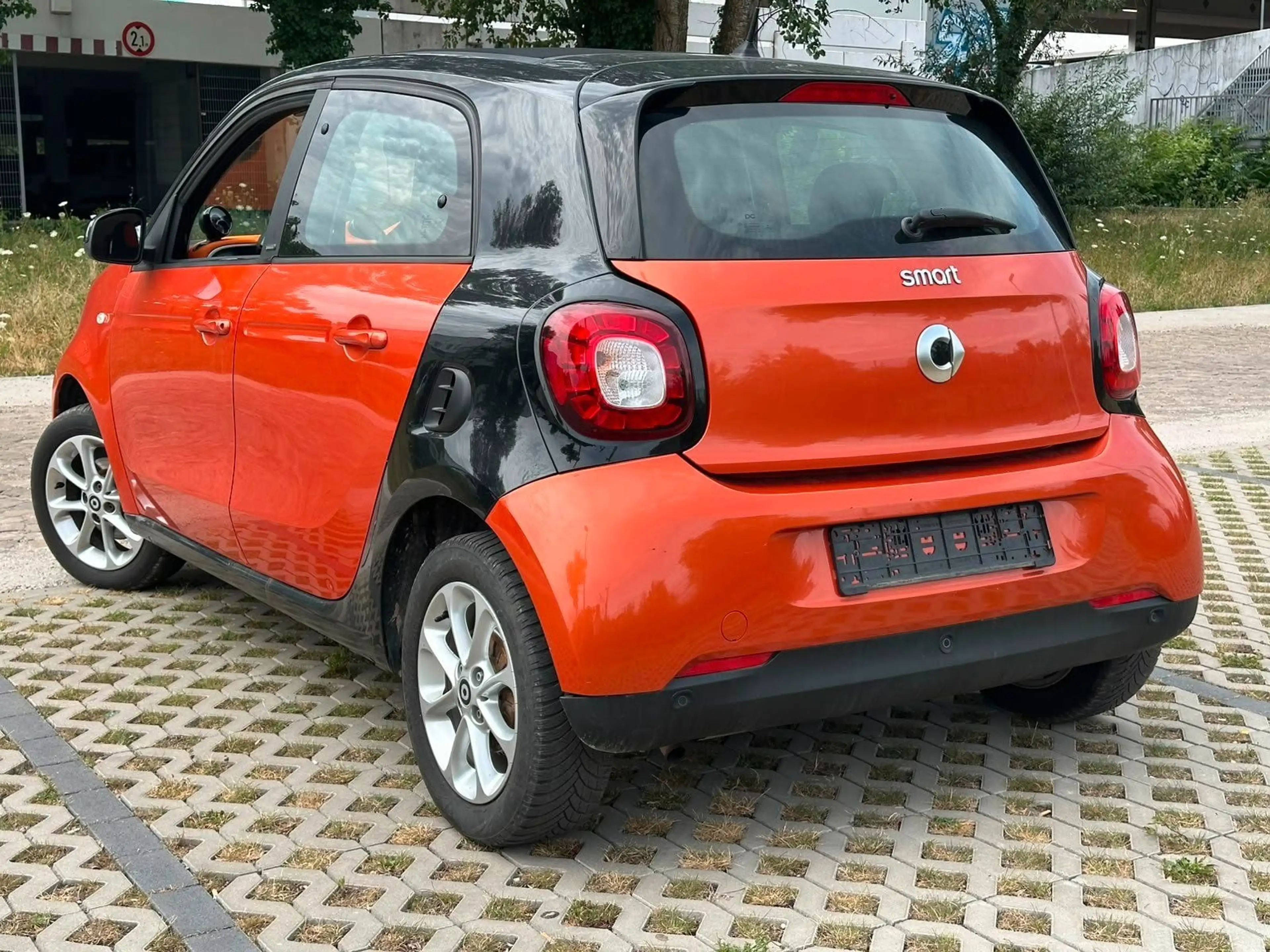 smart forFour forfour passion NAVI. SHZ. PDF. FALTDACH — photo 7