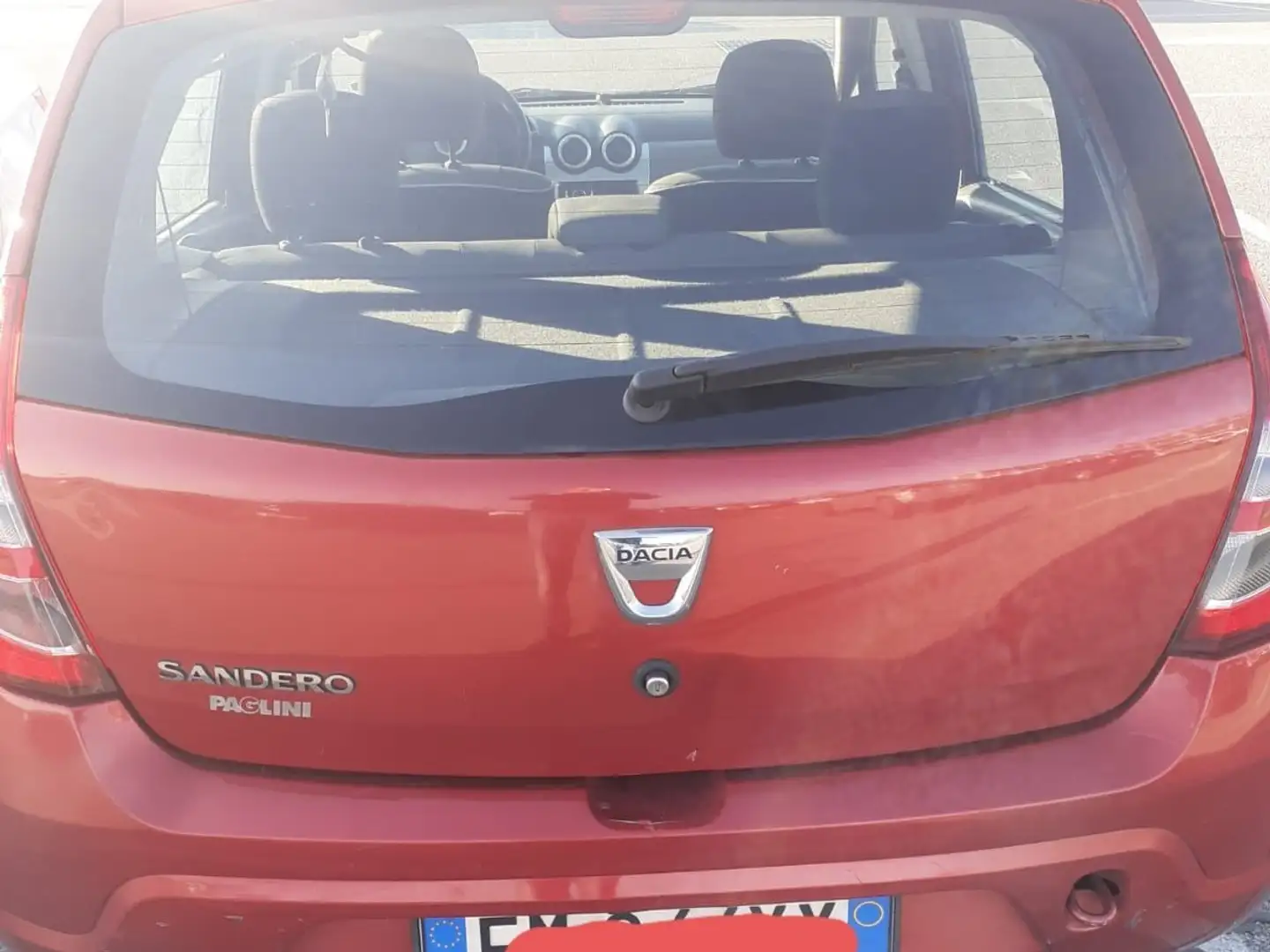 Dacia Sandero 1.2 16v Embleme (blackline) Gpl 2012 82000km Rosso - 2