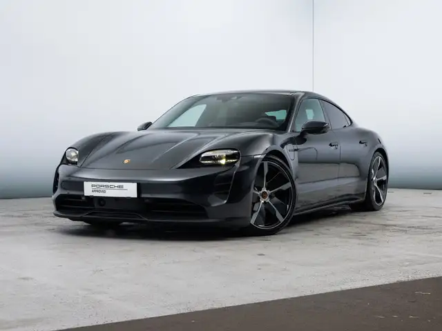 Porsche Taycan GTS