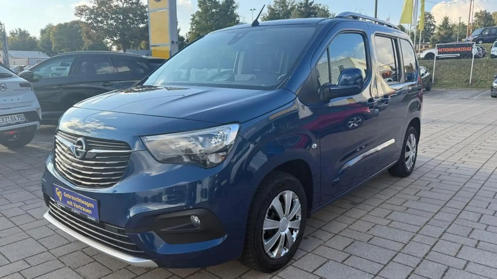 Opel Combo Life Innovation 1.5 Klimautomatik+Sitzheiz Blau - 1