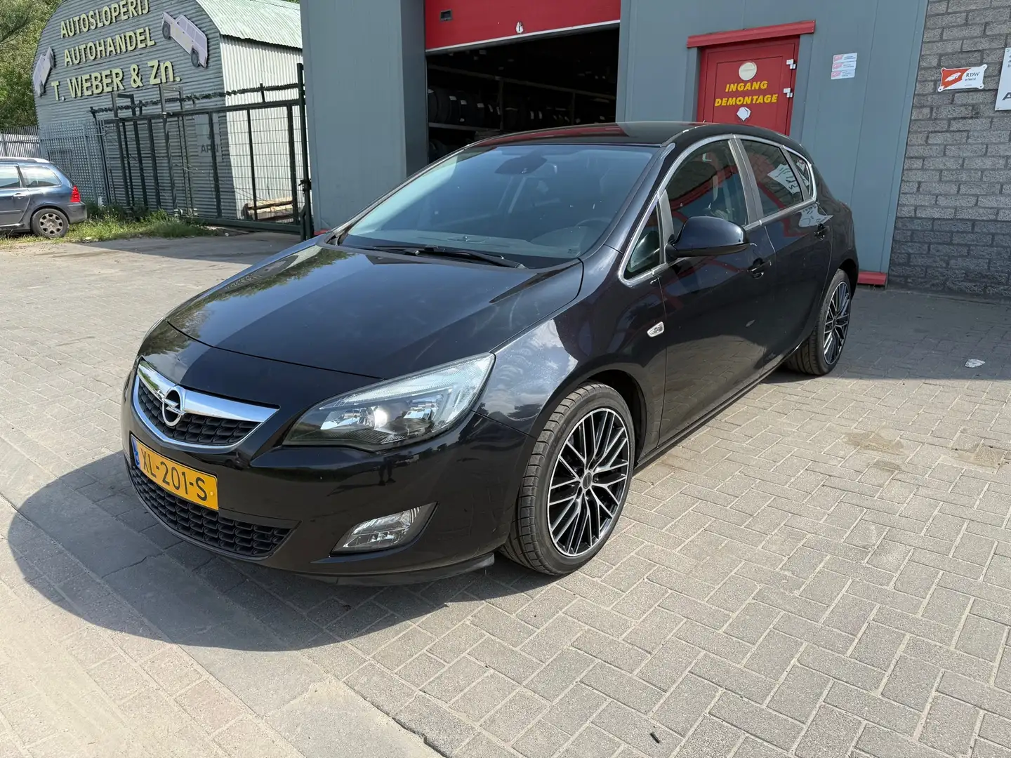 Opel Astra 1.4 Turbo Edition Nero - 1