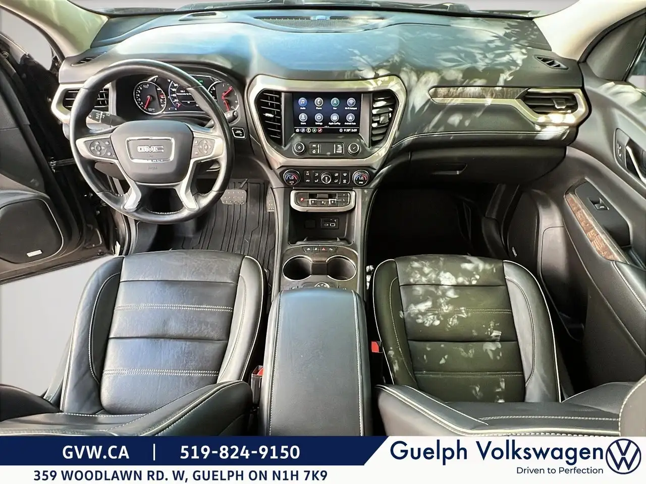 GMC Acadia снимка GMC Acadia