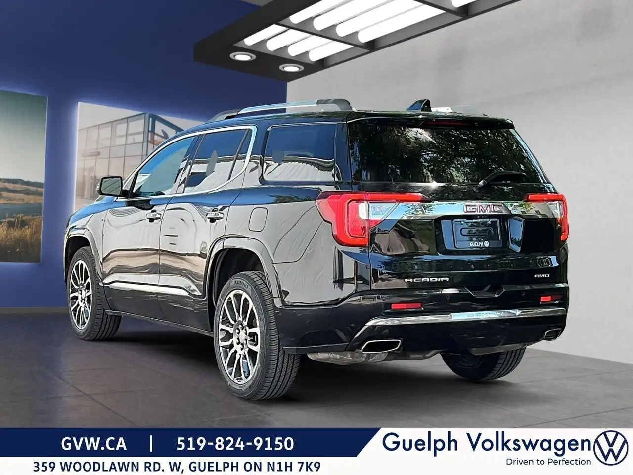 GMC Acadia снимка GMC Acadia