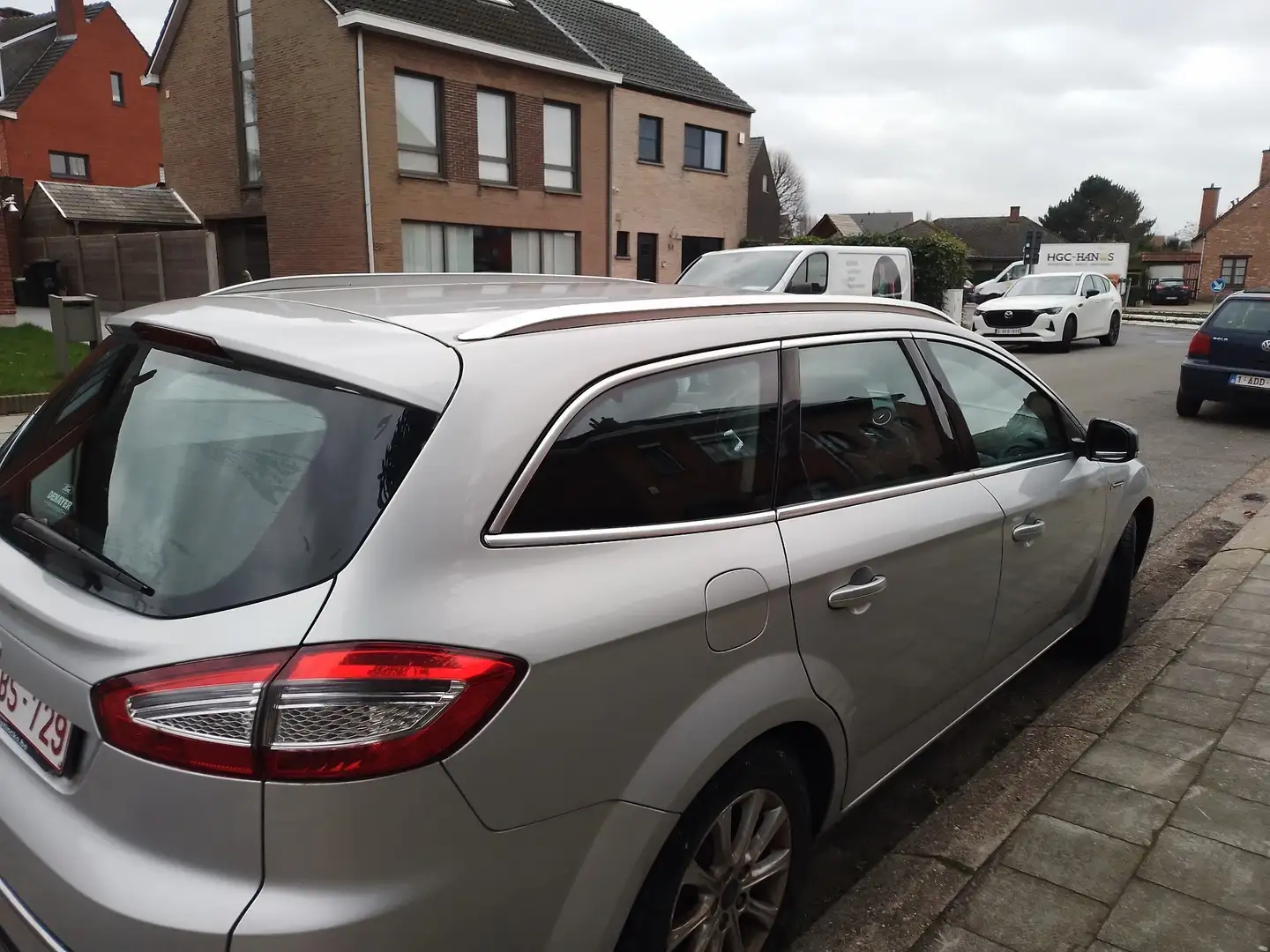 Ford Mondeo 1.6 TDCi Ambiente Gris - 2