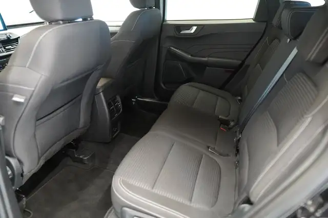 Ford Kuga view 16