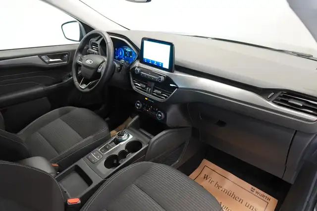 Ford Kuga view 20
