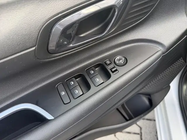 Hyundai I20 view 15