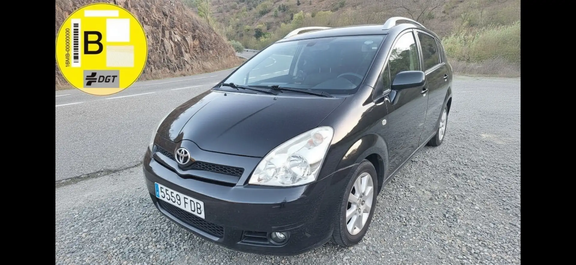 Toyota Corolla Verso 2.2D4D Luna - 1