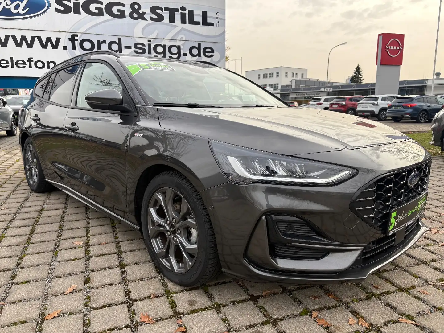 Ford Focus Turnier 1.0 ST-Line HUD*LED*ACC*NAV*SHZ*PDC Gris - 2