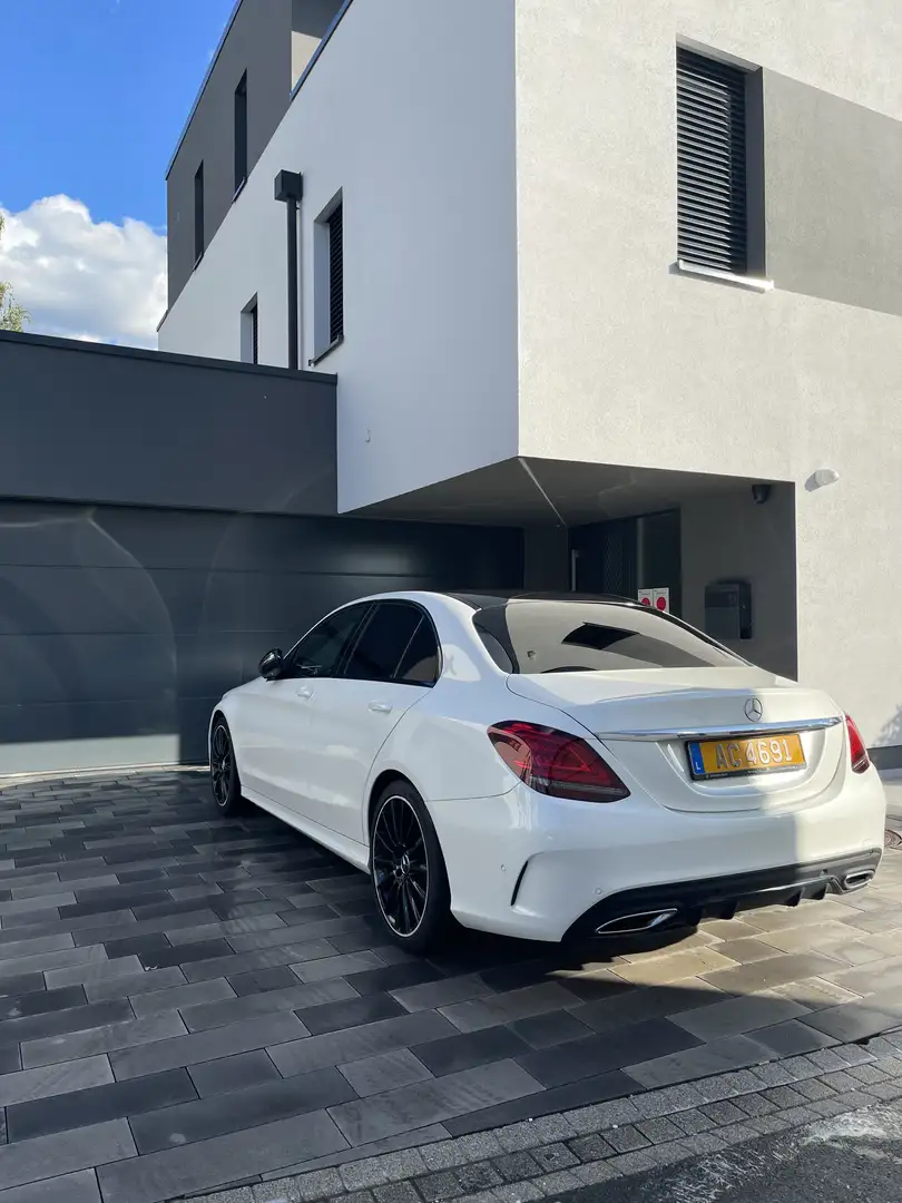 Mercedes-Benz C 220 d 9G-TRONIC AMG Line - 2