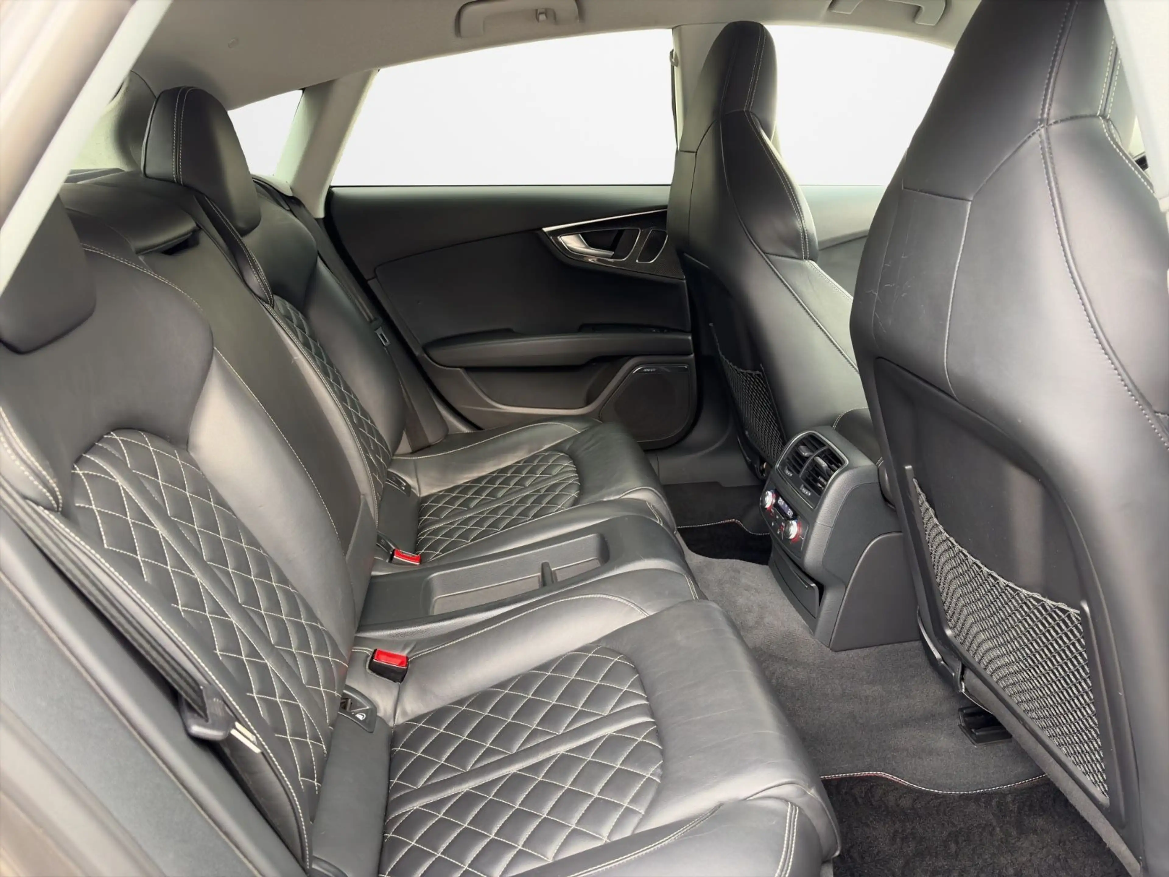 Audi S7 Sportback 4.0 TFSI quattro *BOSE*LED*KAMERA* — photo 14