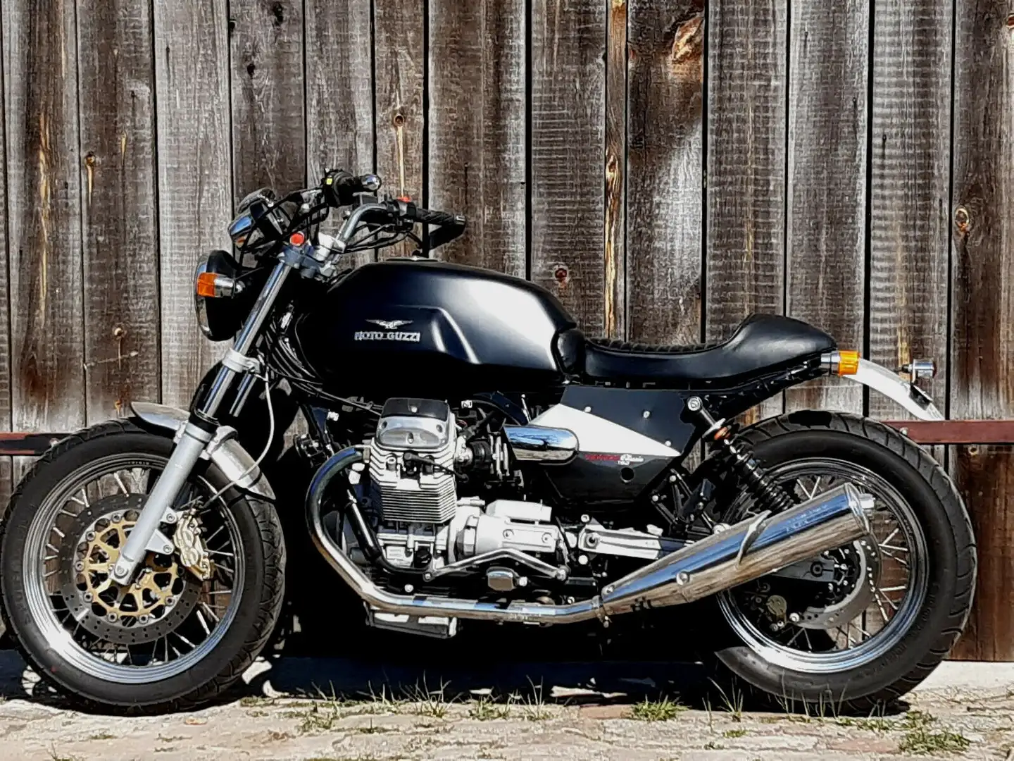 Moto Guzzi Nevada I.E. Cafe Racer Bobber Negru - 1