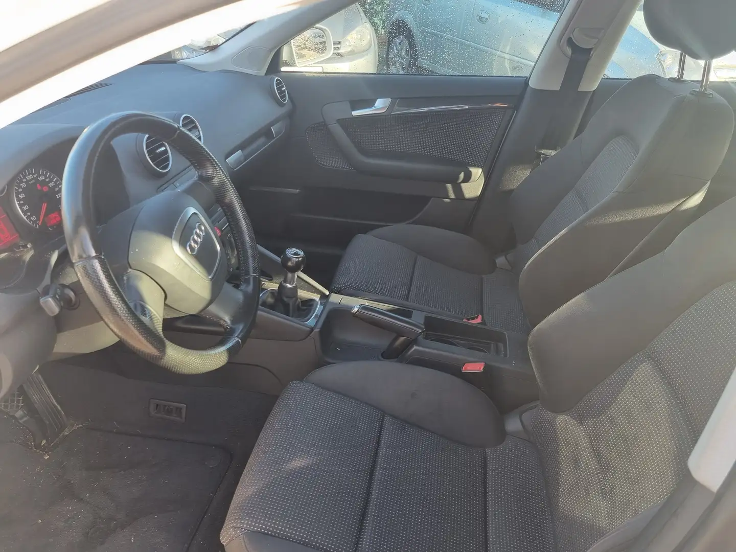 Audi A3 A3 1.6 FSI Ambition Silber - 2