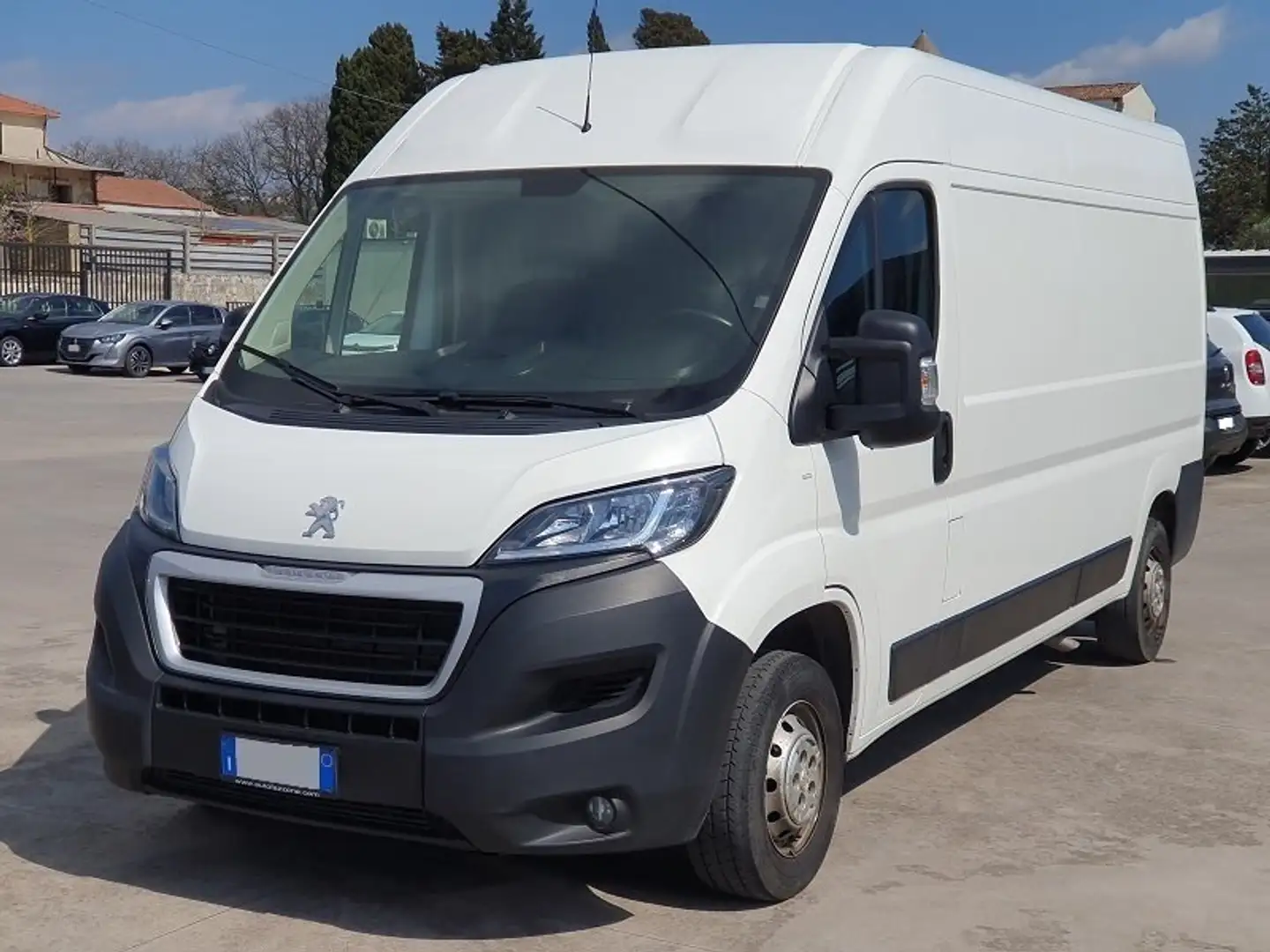 Peugeot Boxer 335 2.2 BlueHDi 140 S&S L3H2 Cargo A/C PARK Blanc - 2
