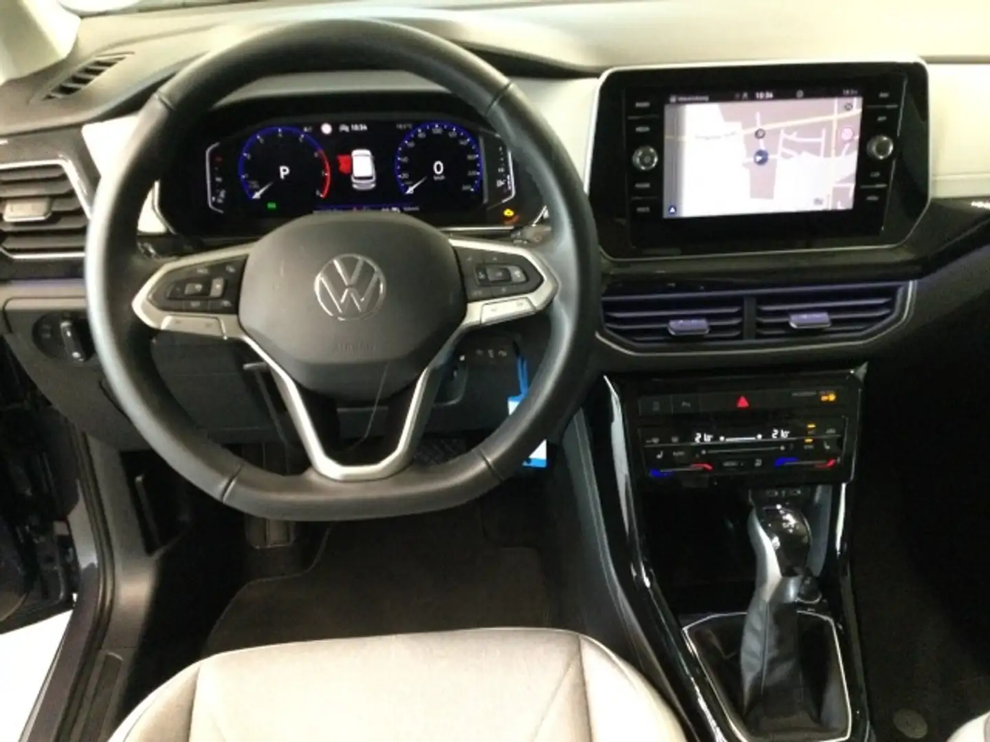 Volkswagen T-Cross Style 1.0 TSI DSG AHK Kamera ACC NAVI Klima Navi Grijs - 2