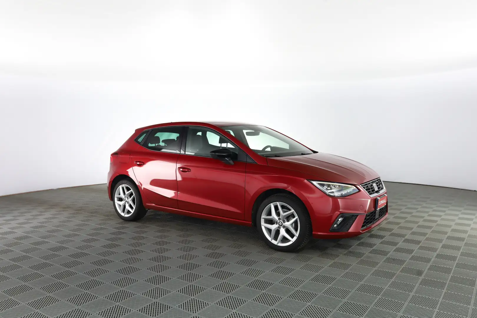 SEAT Ibiza 1.0 TGI 5 porte FR  FARI LED Rosso - 2