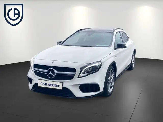 Mercedes-Benz GLA 45 AMG 4Matic/Navi/Kamera Night Paket Pano