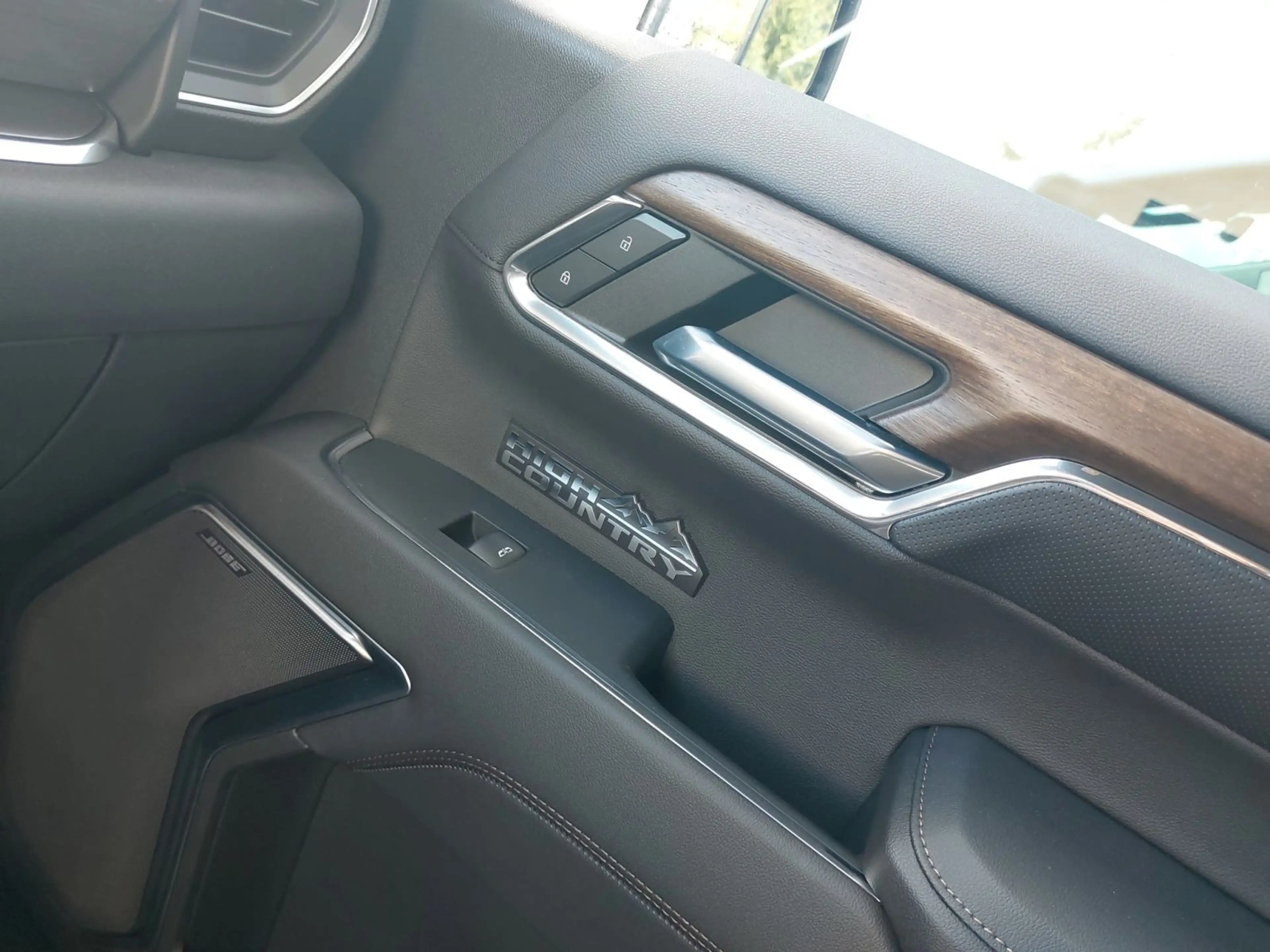 Chevrolet Silverado Chevrolet Silverado High Country  LPG — photo 15